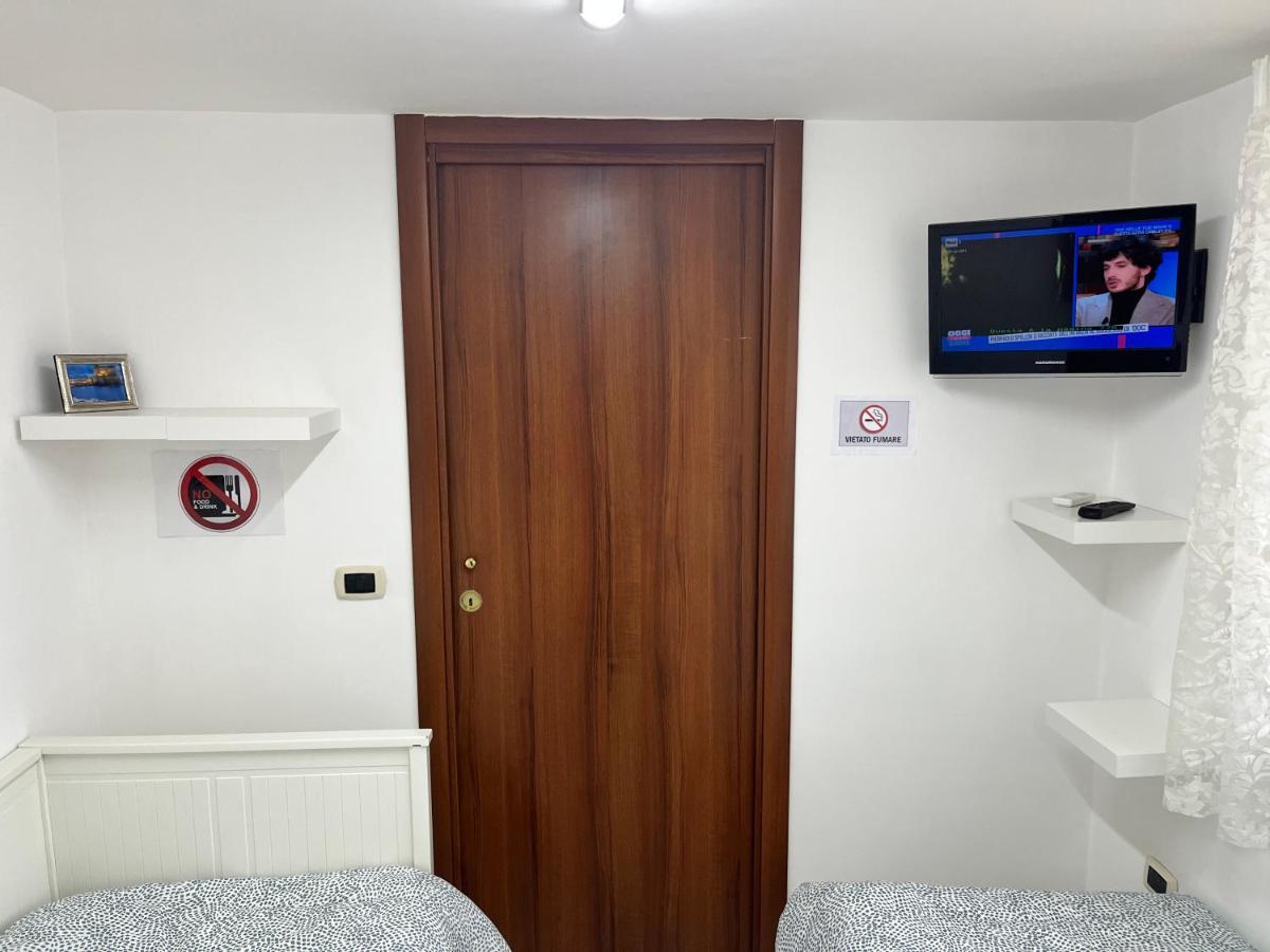 Regy Bed & Breakfast Napoli Eksteriør bilde